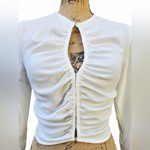 NWT Zara Y2K White Button-down Ruched Keyhole Blouse, Size XS - Picture 2 of 7